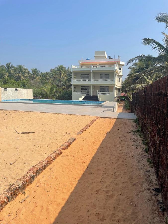 Kay'S By The Sea Hotell Ajgaon Eksteriør bilde