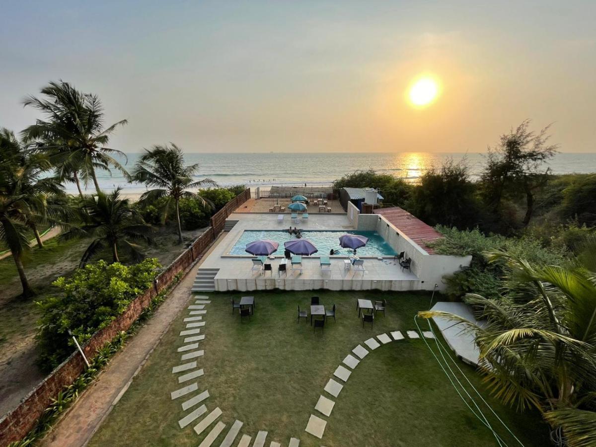 Kay'S By The Sea Hotell Ajgaon Eksteriør bilde