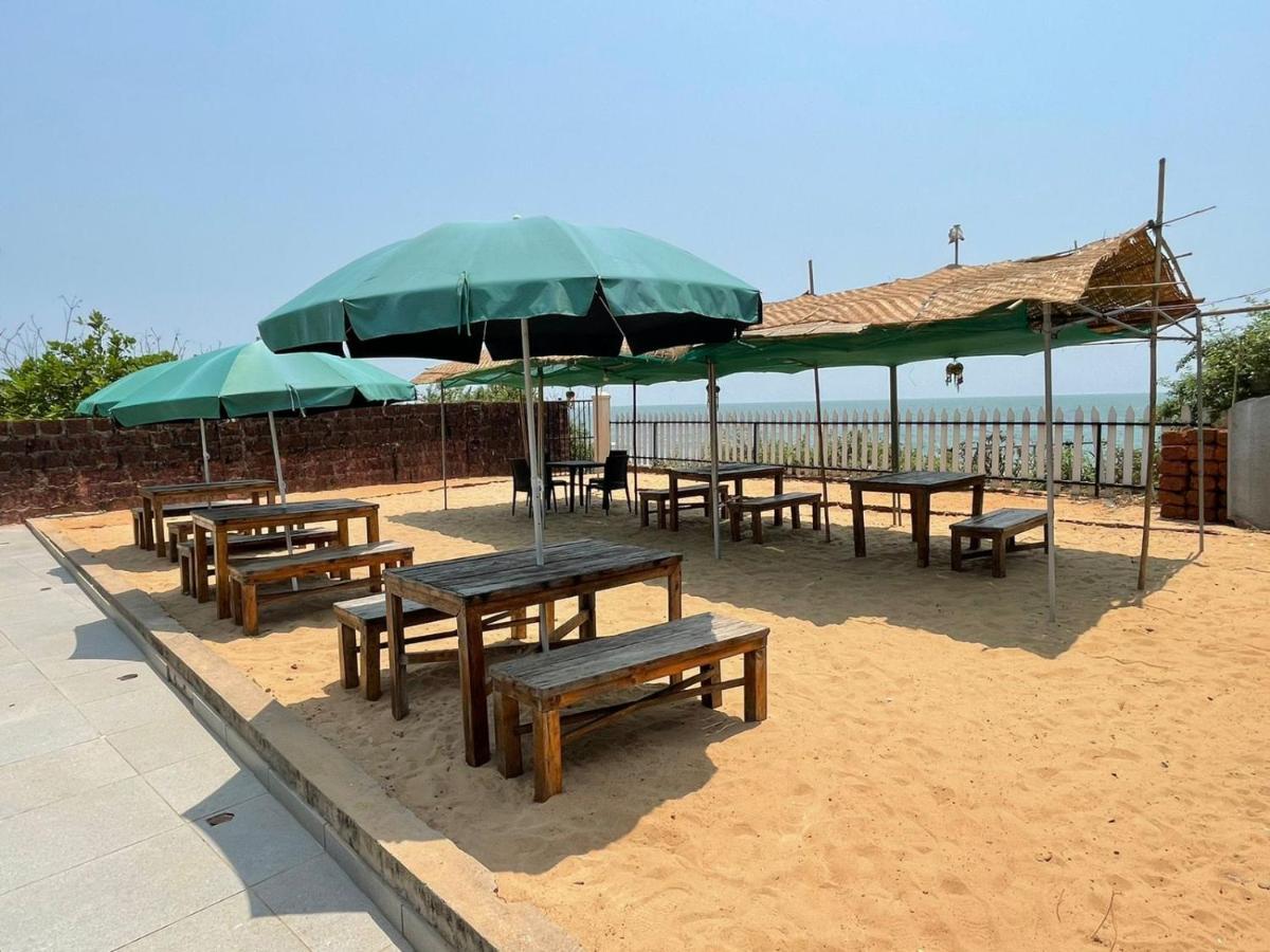 Kay'S By The Sea Hotell Ajgaon Eksteriør bilde